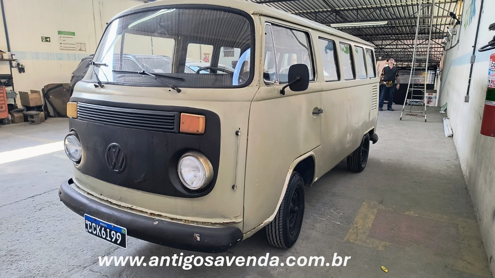 Funcionamento perfeito - placa preta