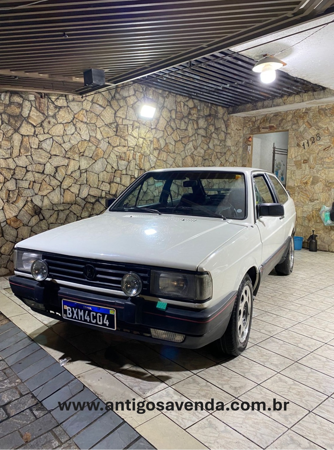 Veículo muito íntegro - placa preta